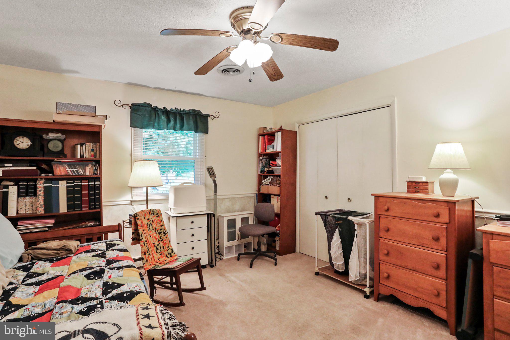 SKY-LIN PARK - Residential