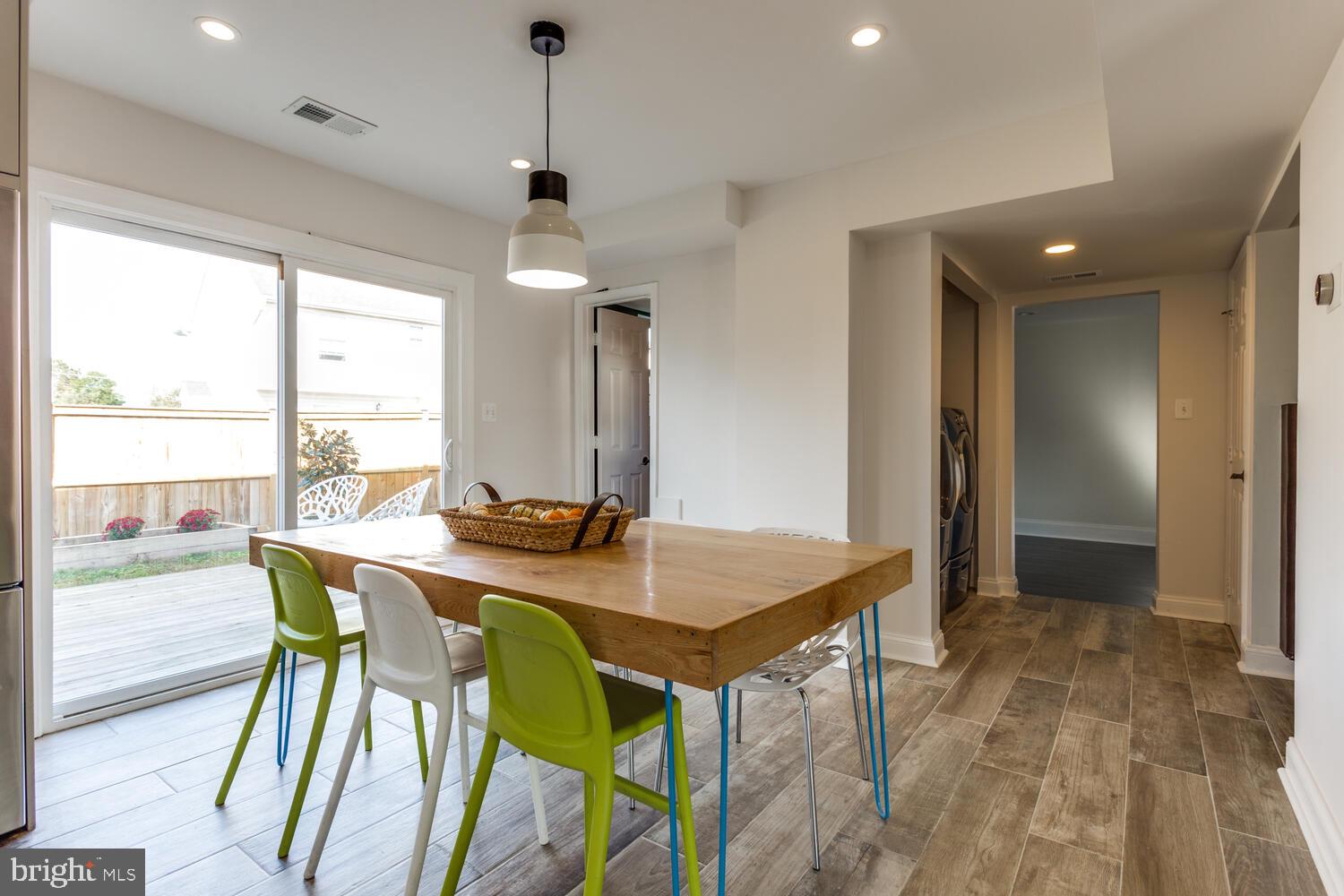 CEDARBROOK - Residential