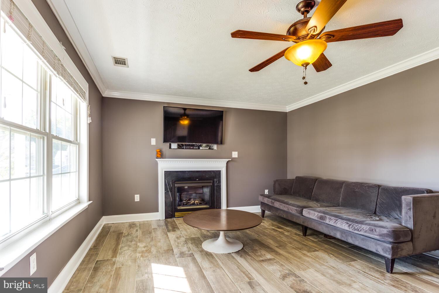 CEDARBROOK - Residential