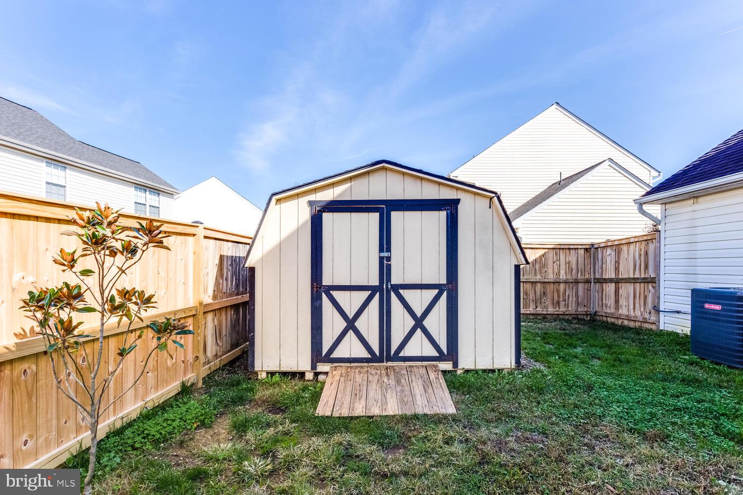 CEDARBROOK - Residential