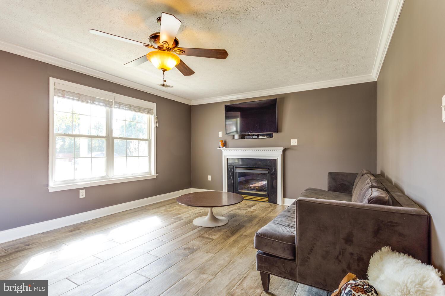 CEDARBROOK - Residential