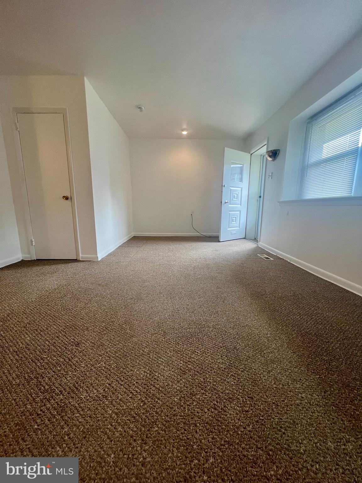 RHAWNHURST - Residential Lease