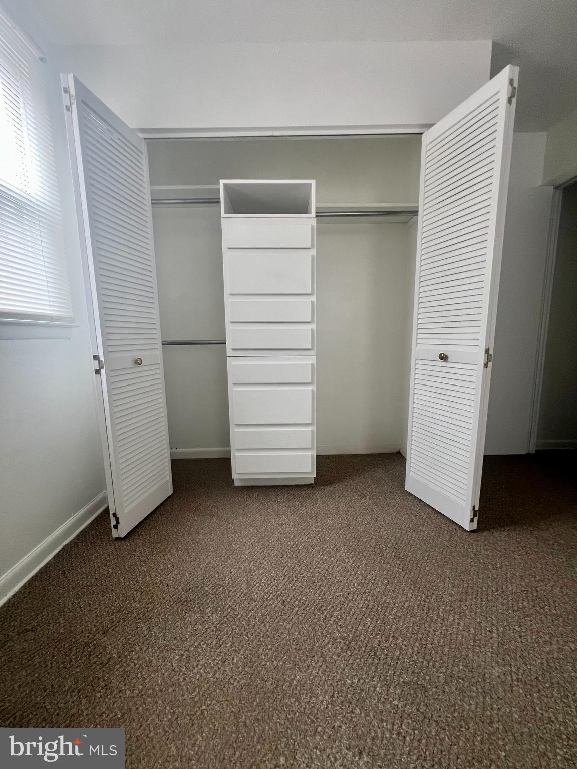 RHAWNHURST - Residential Lease