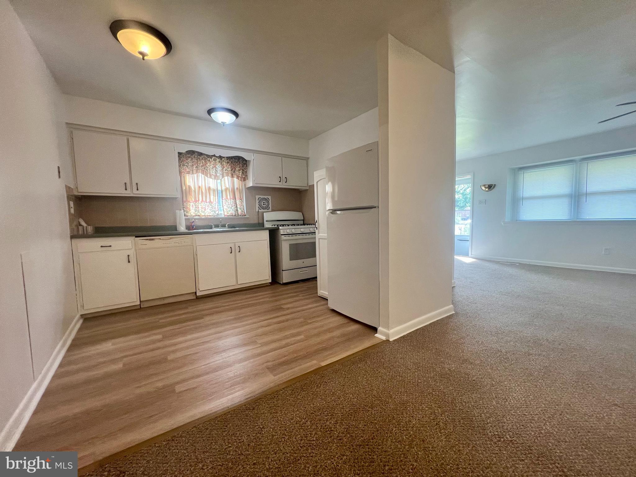 RHAWNHURST - Residential Lease