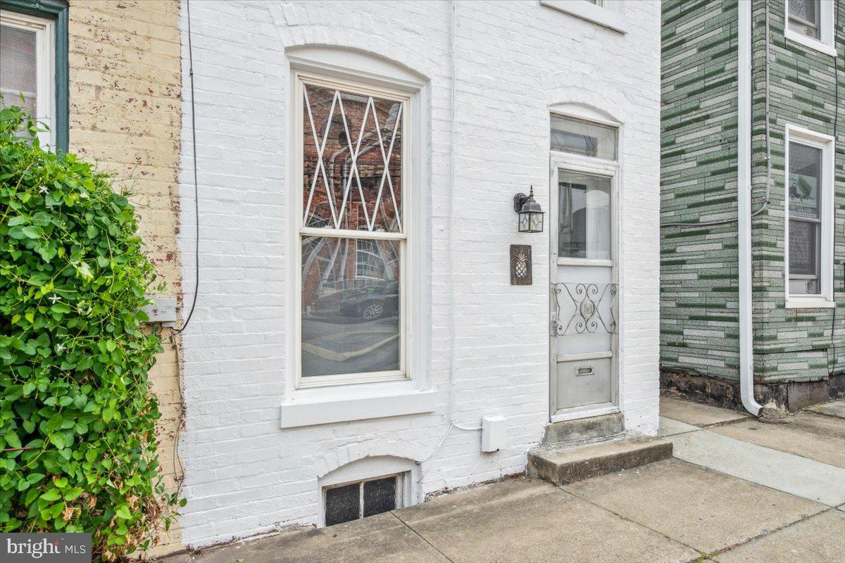 DOWNTOWN FREDERICK - Residential