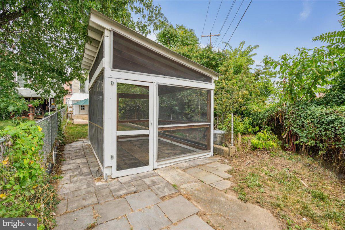 DOWNTOWN FREDERICK - Residential