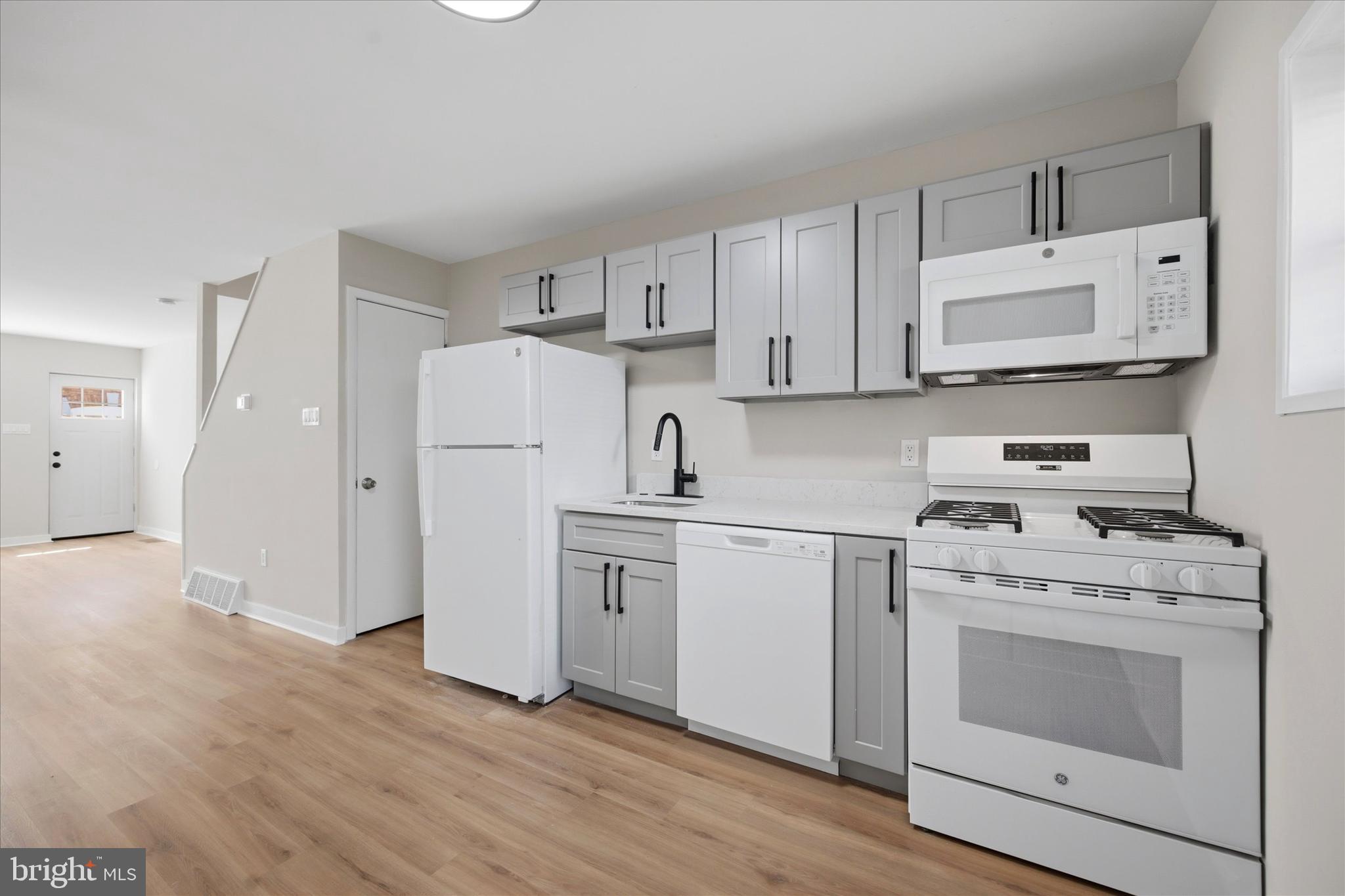 GRAYS FERRY - Residential