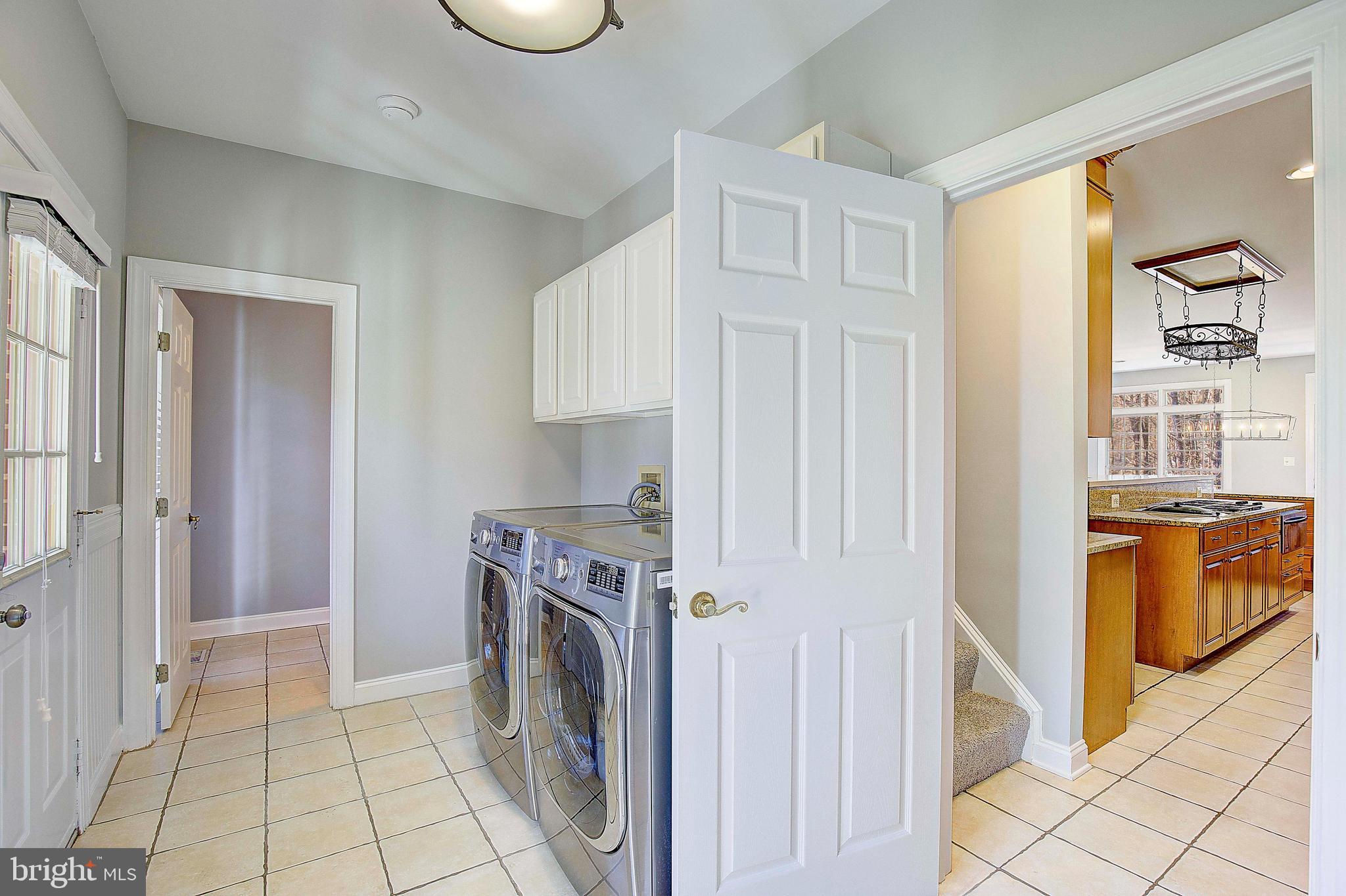 SOUTH RIVER COLONY - Residential