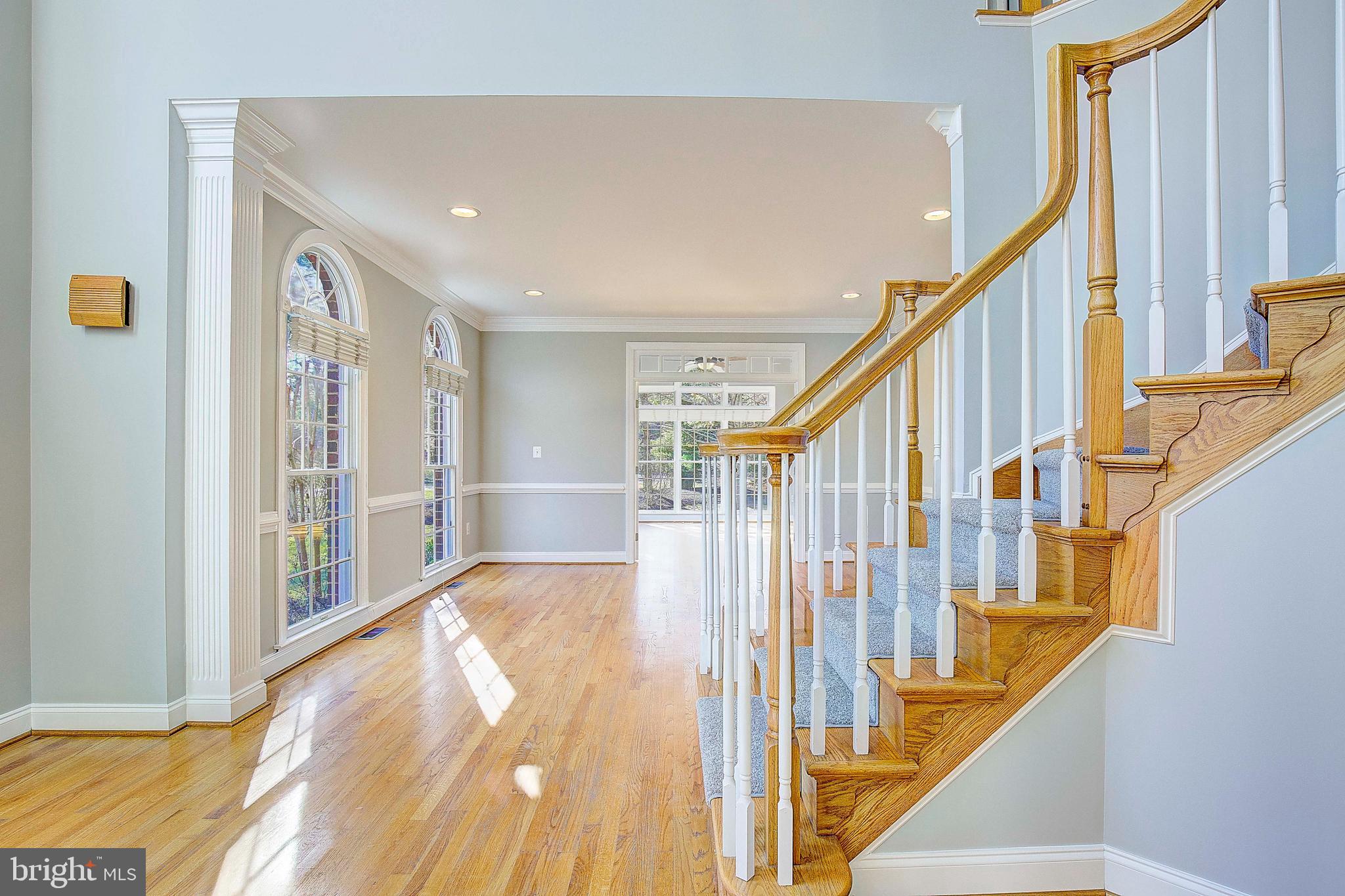 SOUTH RIVER COLONY - Residential