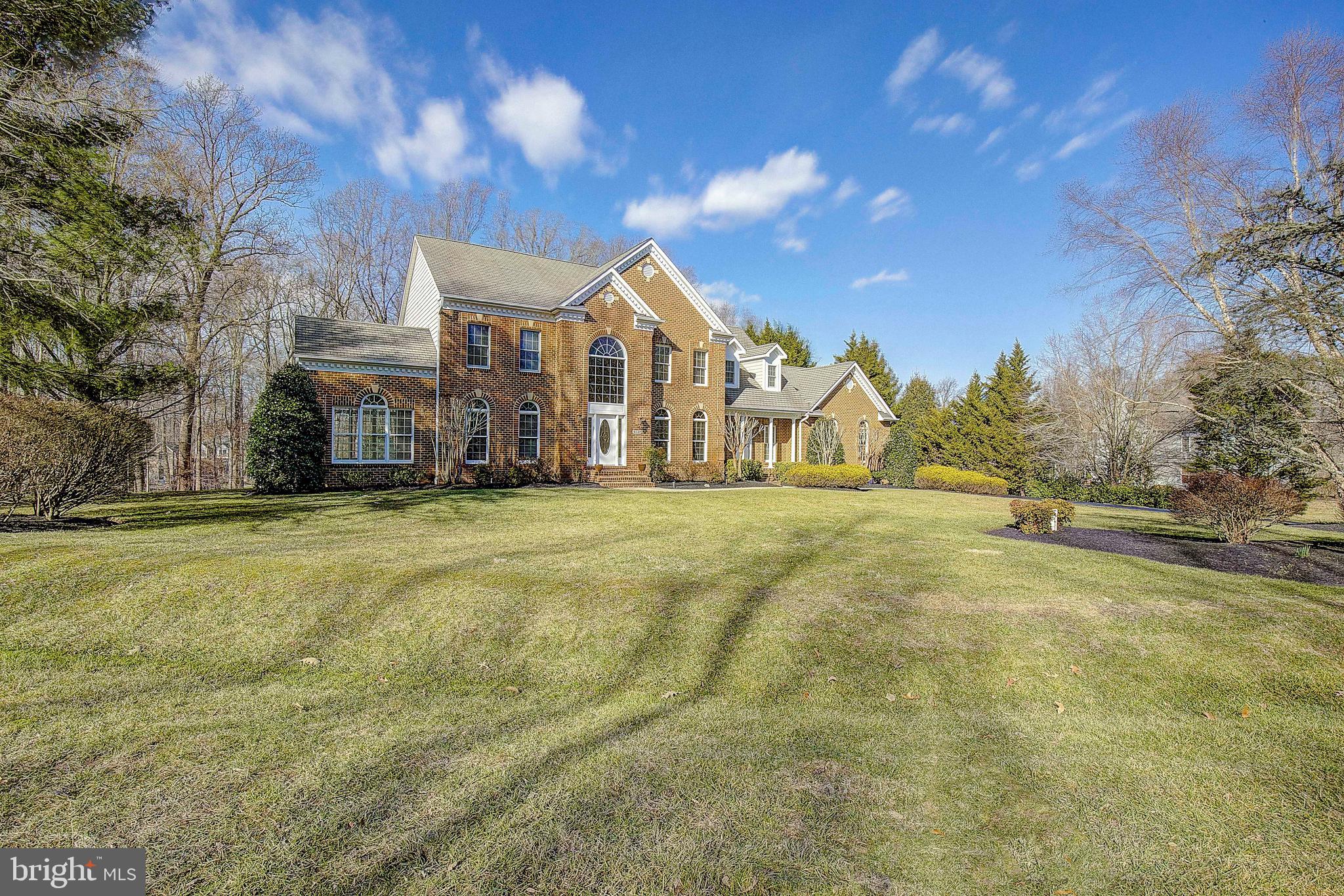 SOUTH RIVER COLONY - Residential