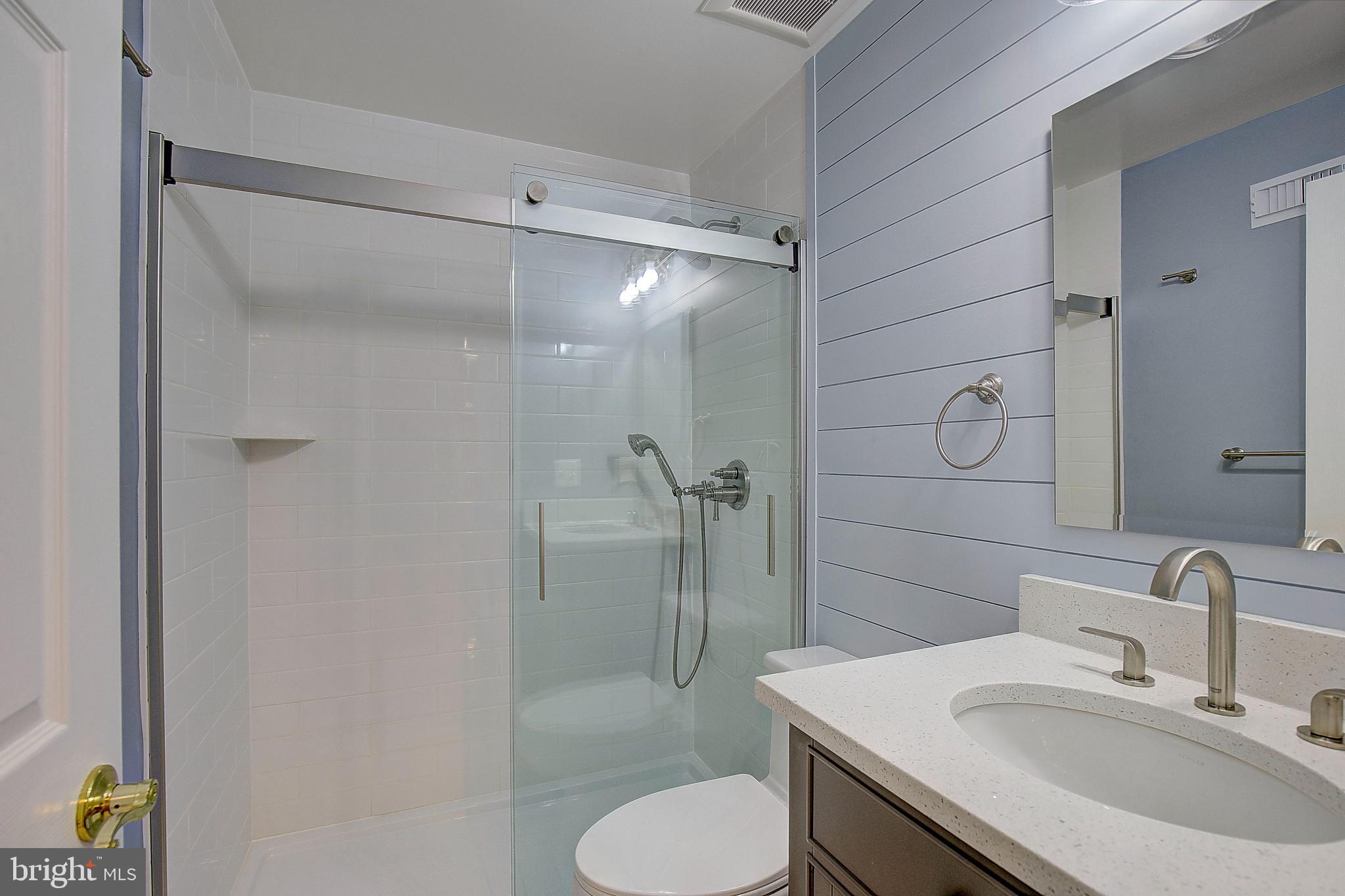 SOUTH RIVER COLONY - Residential