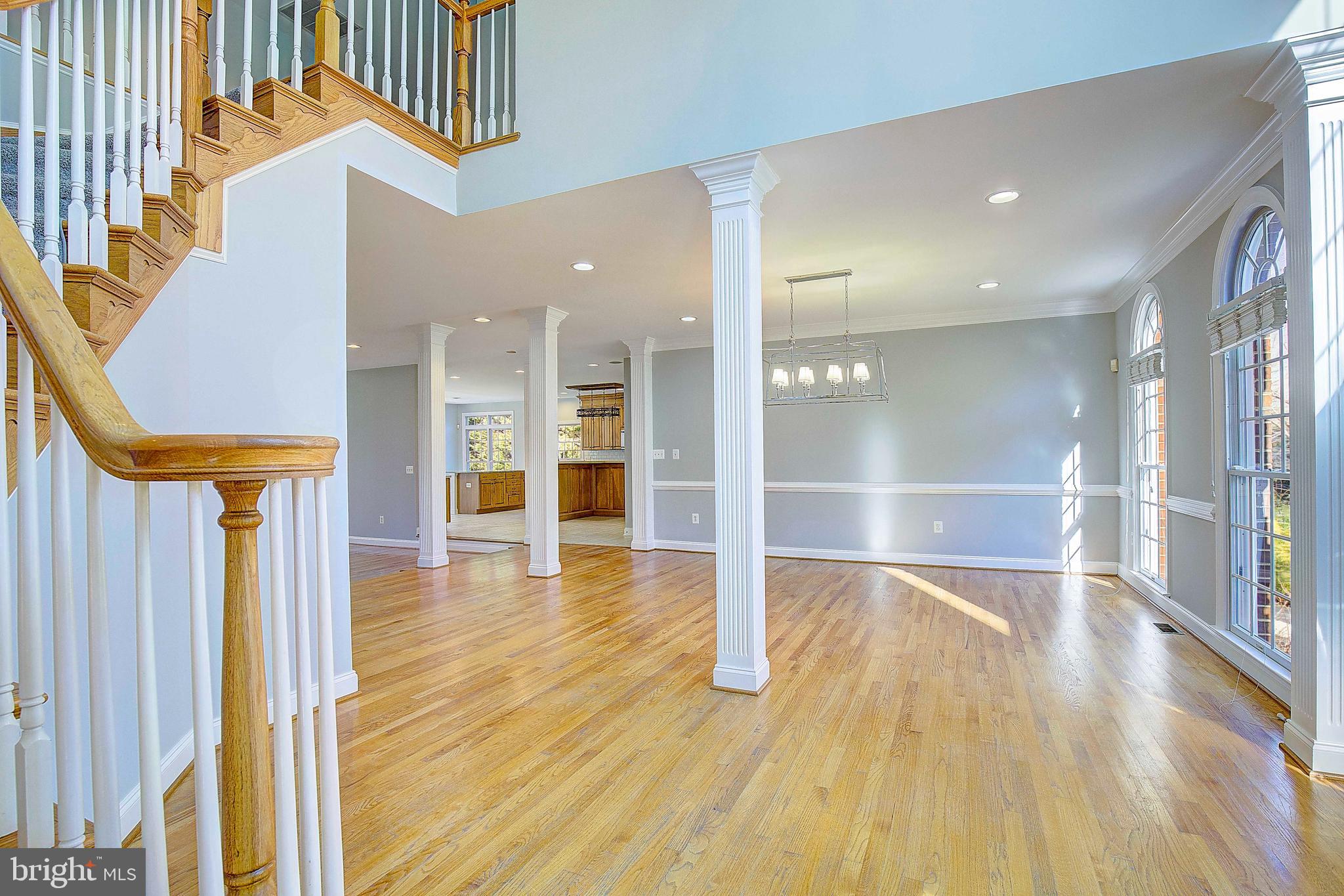 SOUTH RIVER COLONY - Residential