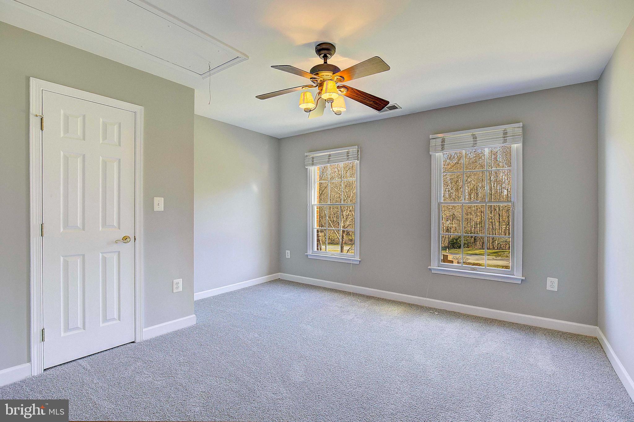 SOUTH RIVER COLONY - Residential