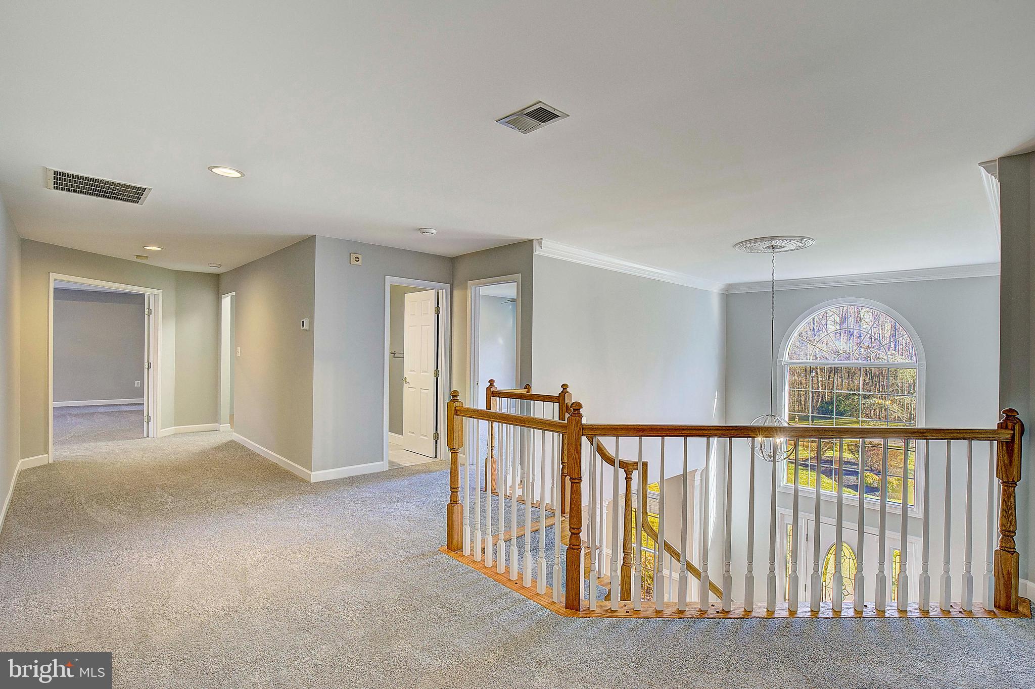 SOUTH RIVER COLONY - Residential