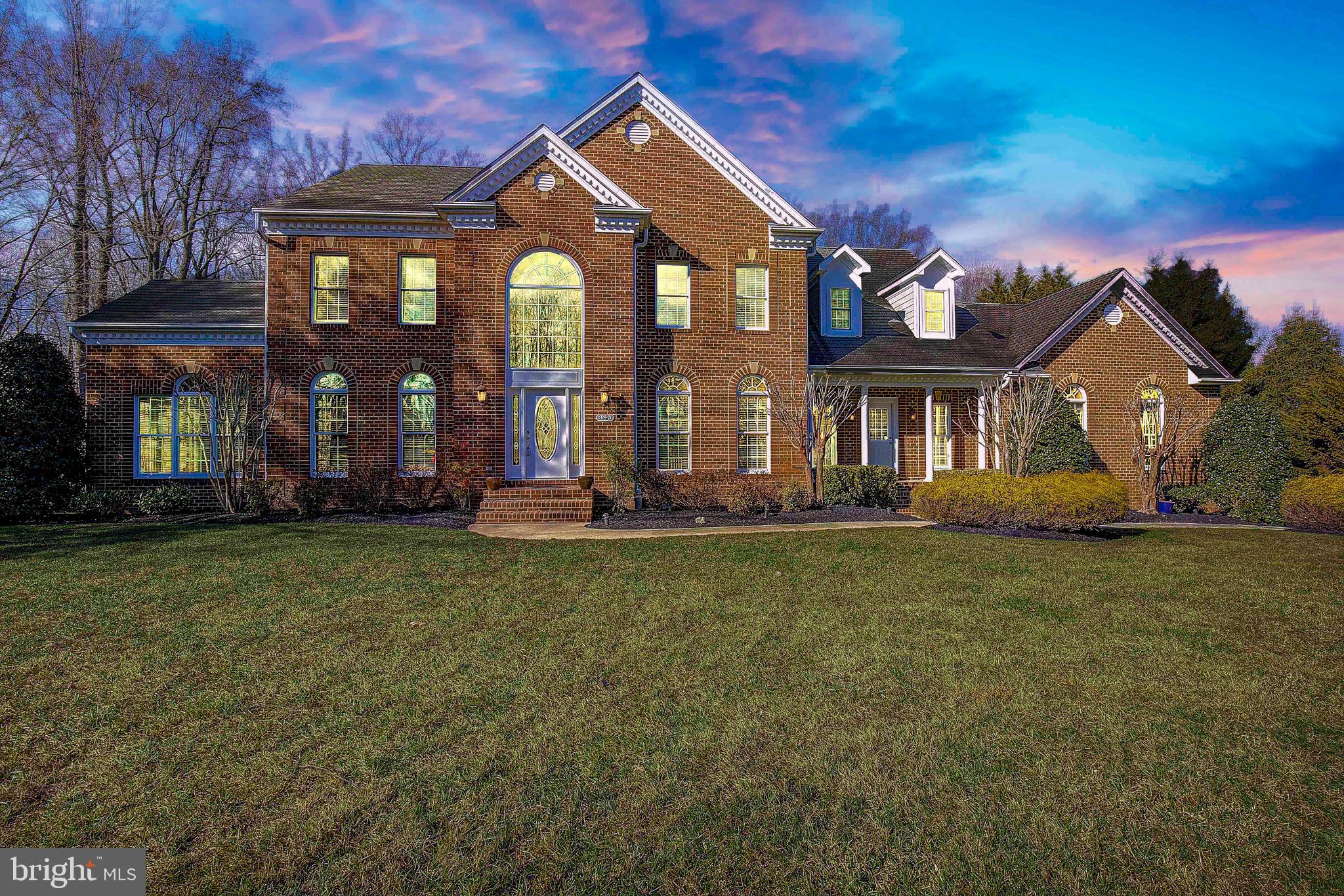 SOUTH RIVER COLONY - Residential