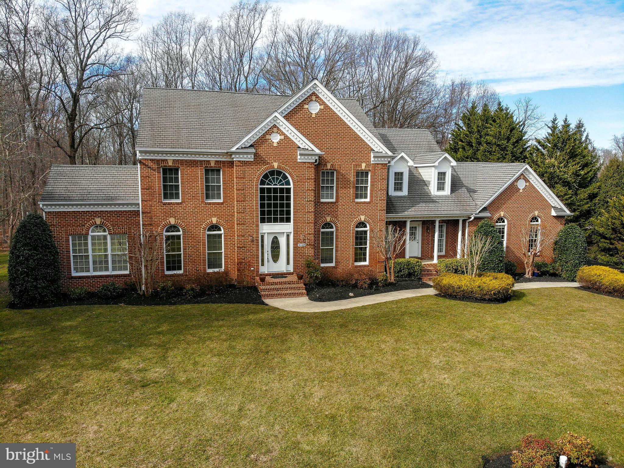 SOUTH RIVER COLONY - Residential