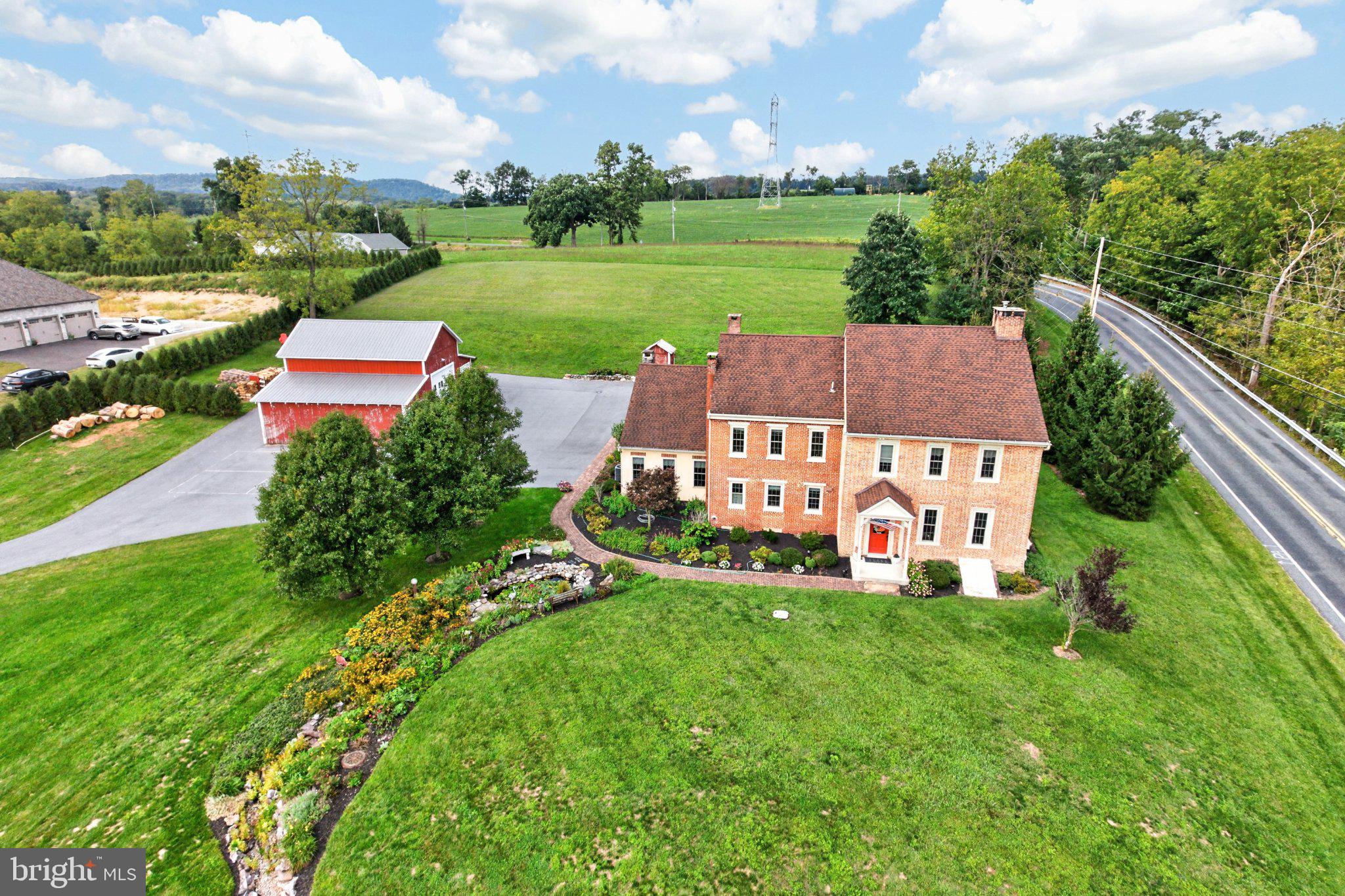 7 DAVIS BRIDGE ROAD