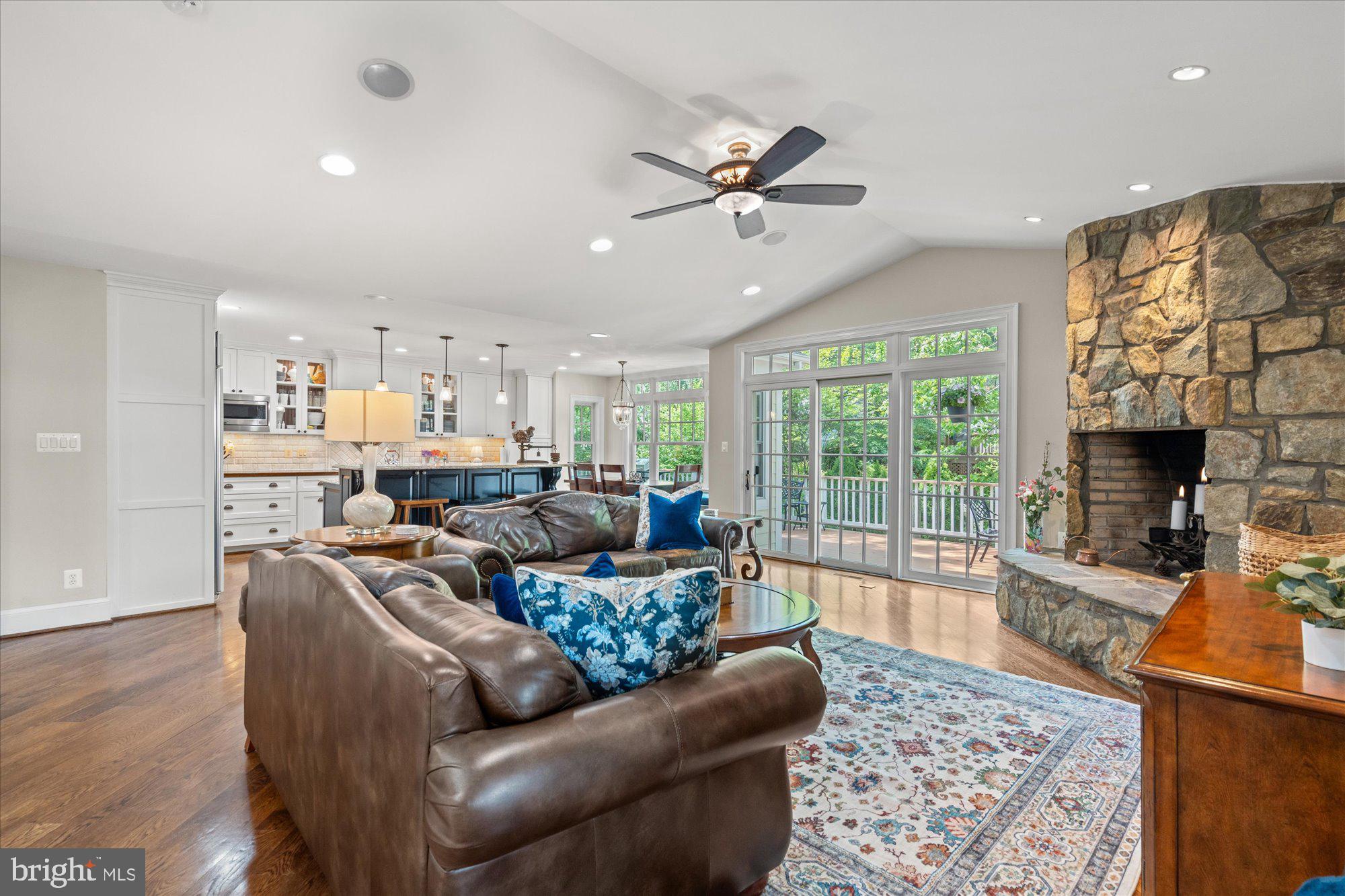 NORTH ARLINGTON - Residential