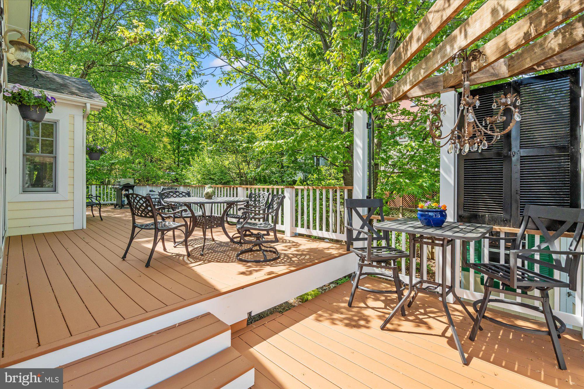 NORTH ARLINGTON - Residential