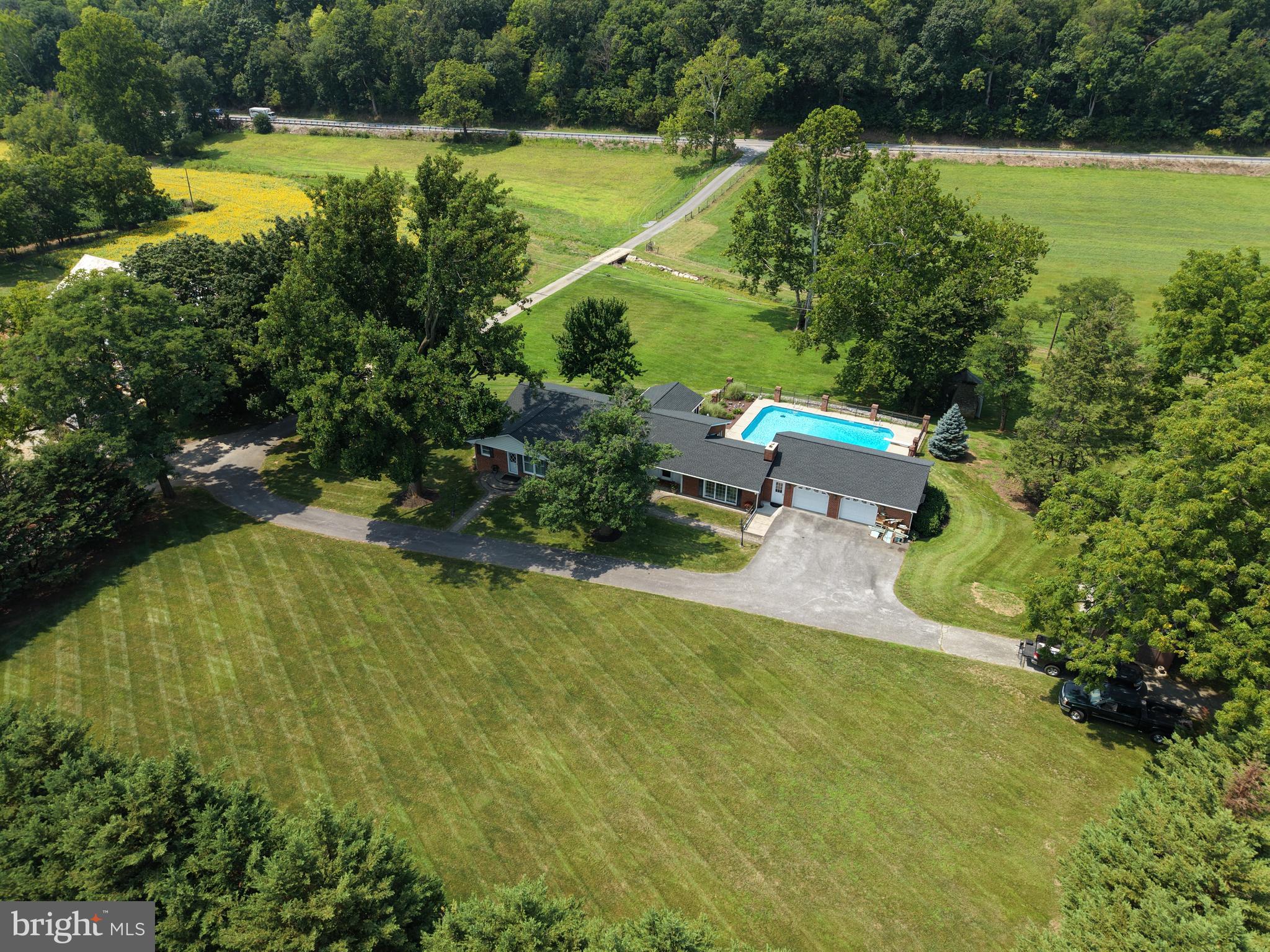 10939 MAPLEVILLE ROAD
