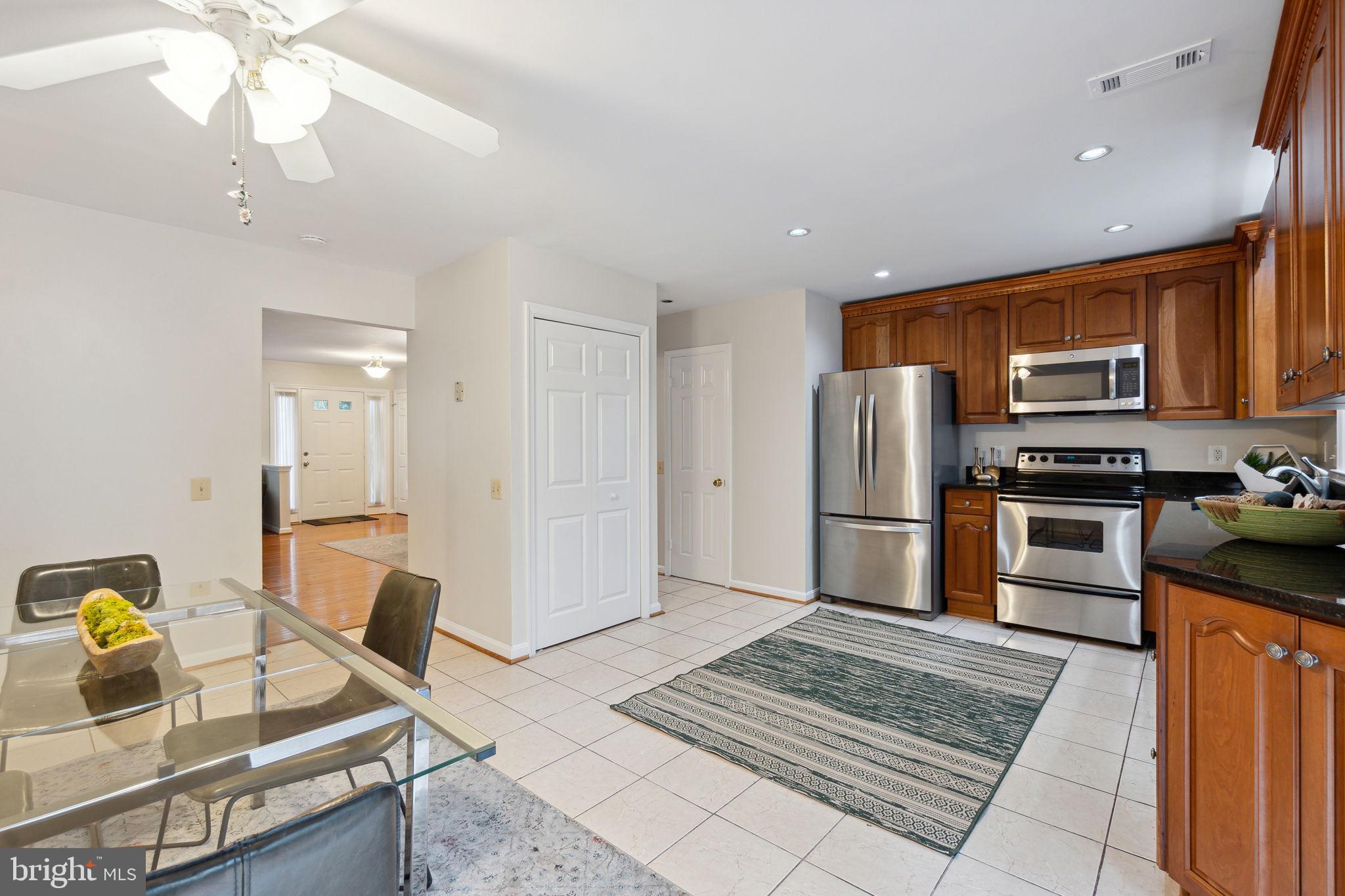 SNOWDENS MILL - Residential