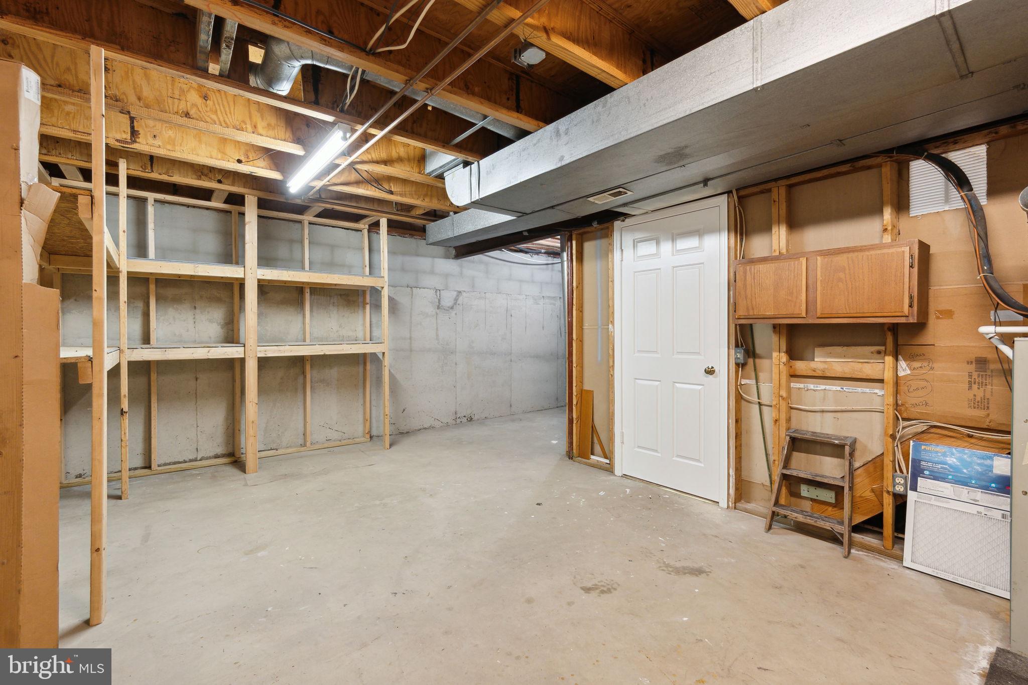 SNOWDENS MILL - Residential