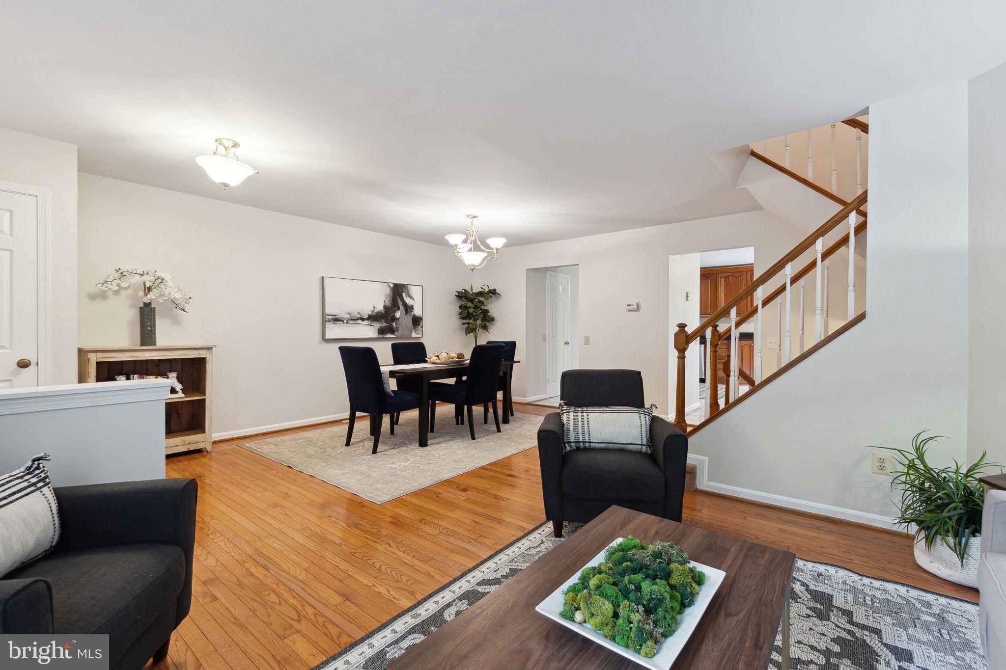 SNOWDENS MILL - Residential