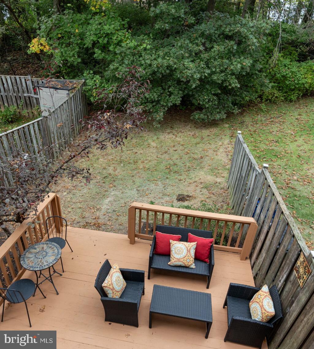 SNOWDENS MILL - Residential