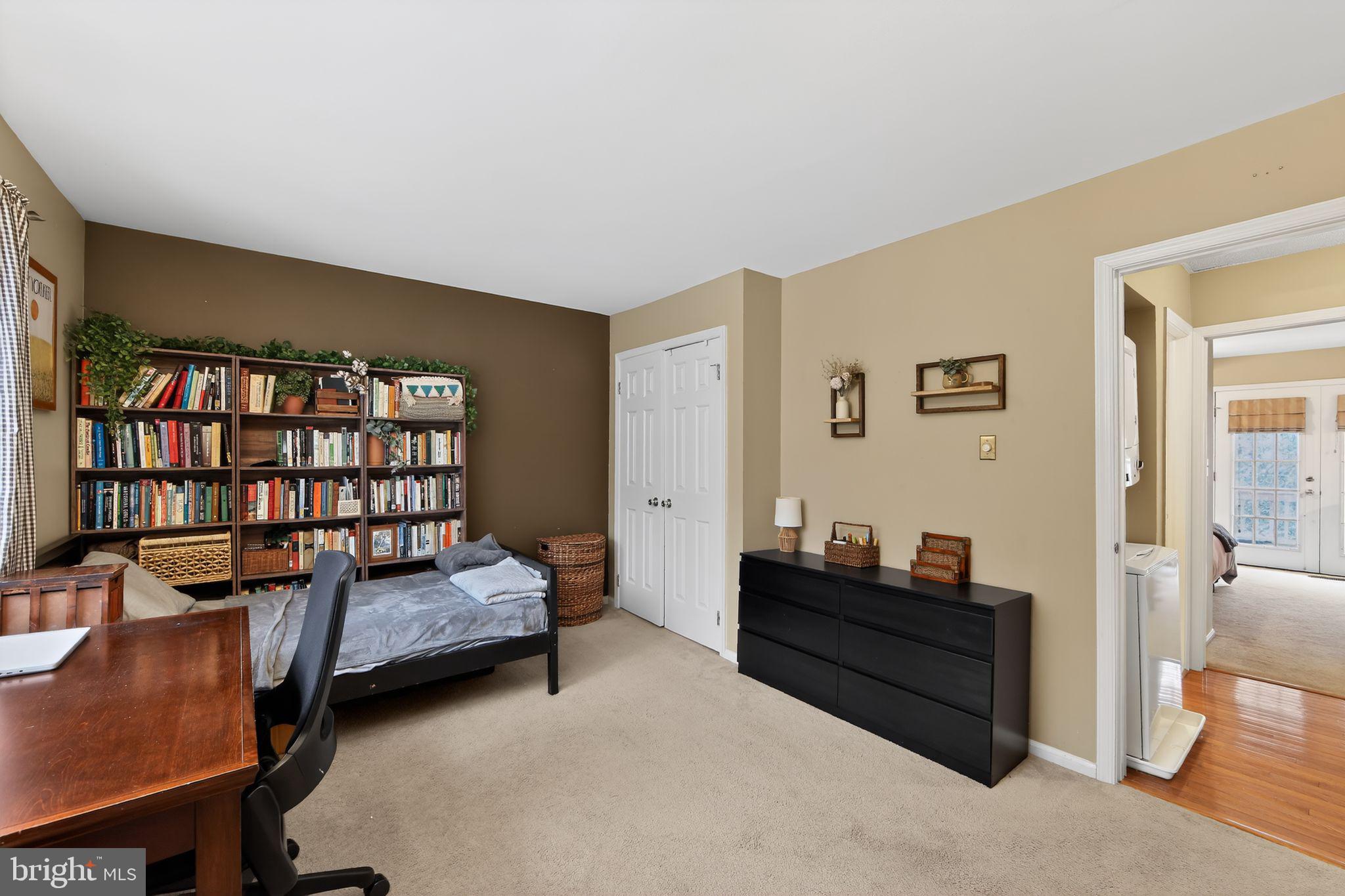 CHESTERBROOK - Residential