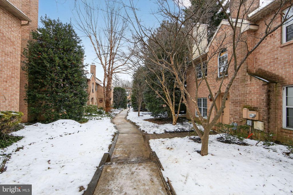 Photo of 46 Rampart Drive, CHESTERBROOK, PA 19087 (MLS # PACT2114934)