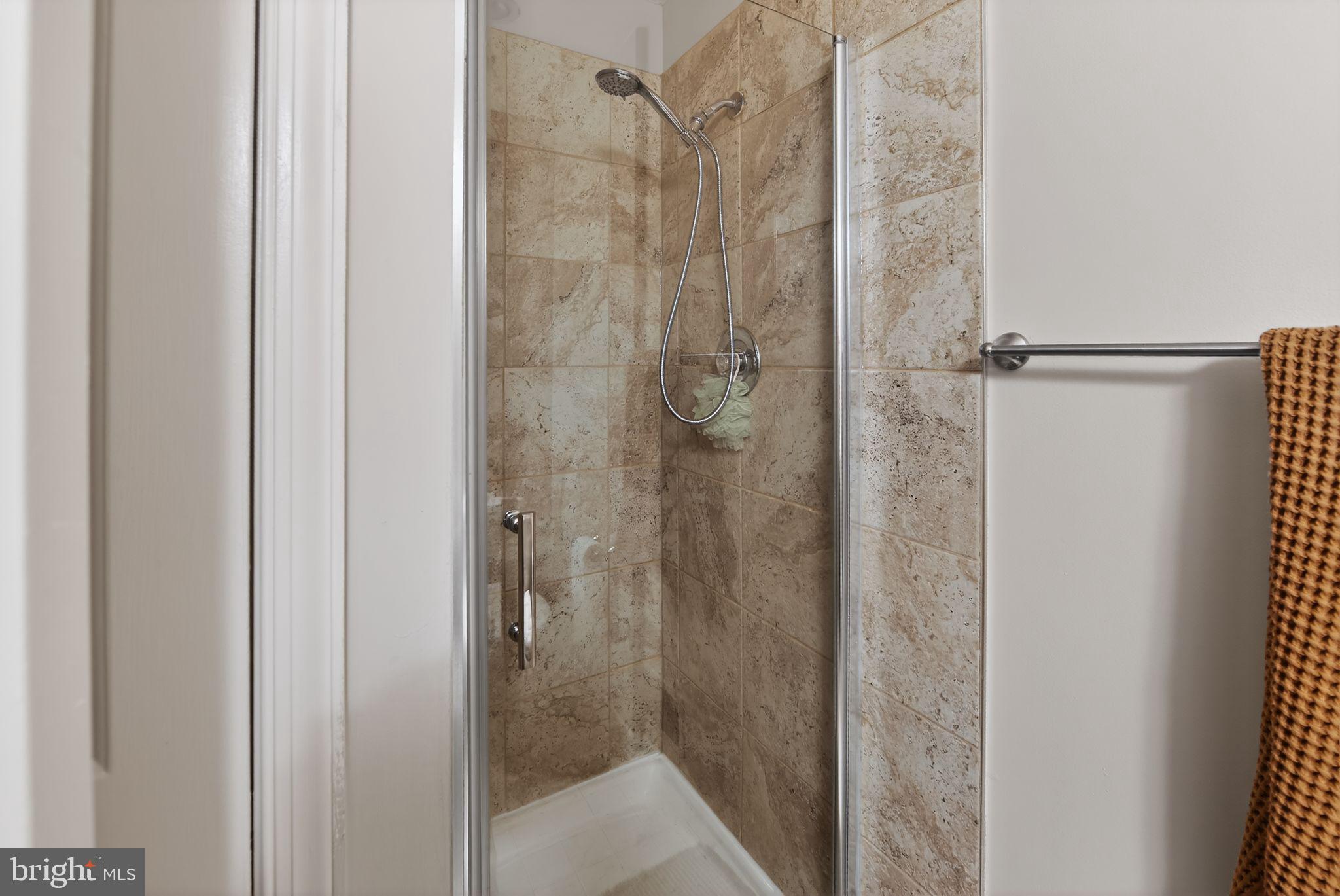 CHESTERBROOK - Residential