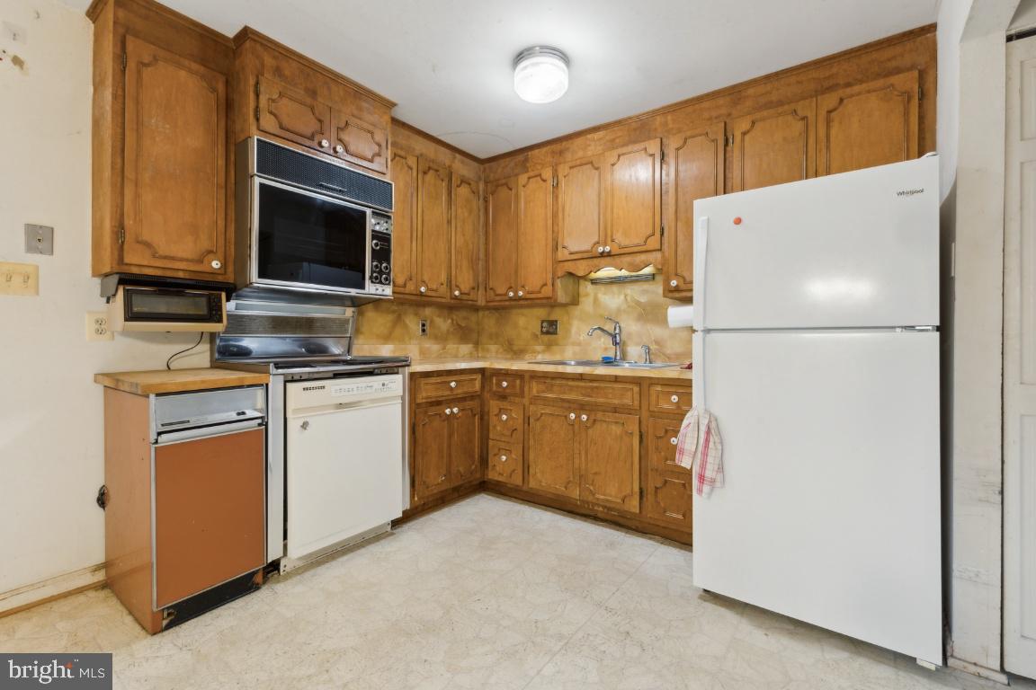 PEMBROOKE - Residential