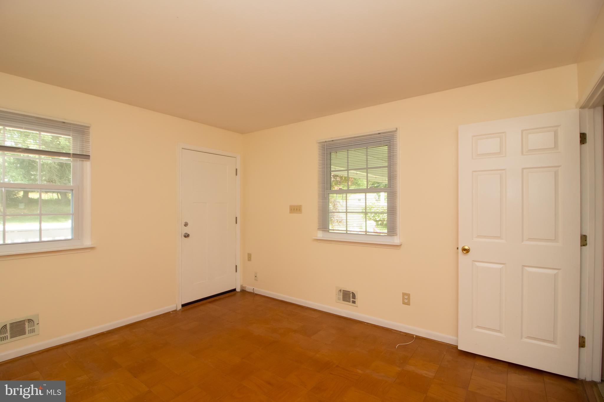 GWYNN ACRES - Residential