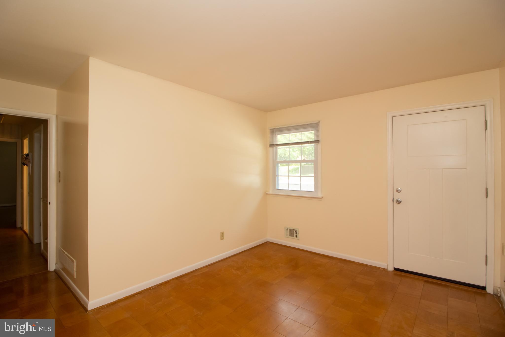 GWYNN ACRES - Residential