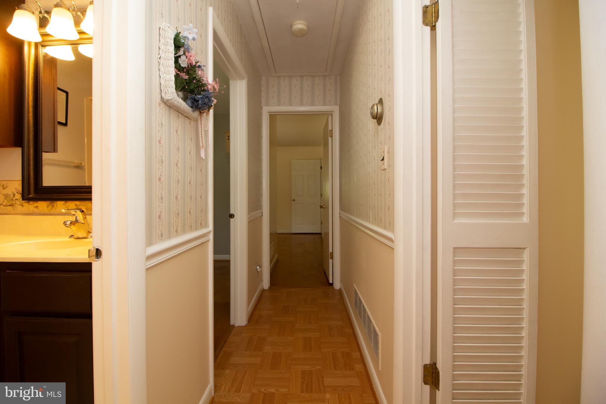 GWYNN ACRES - Residential