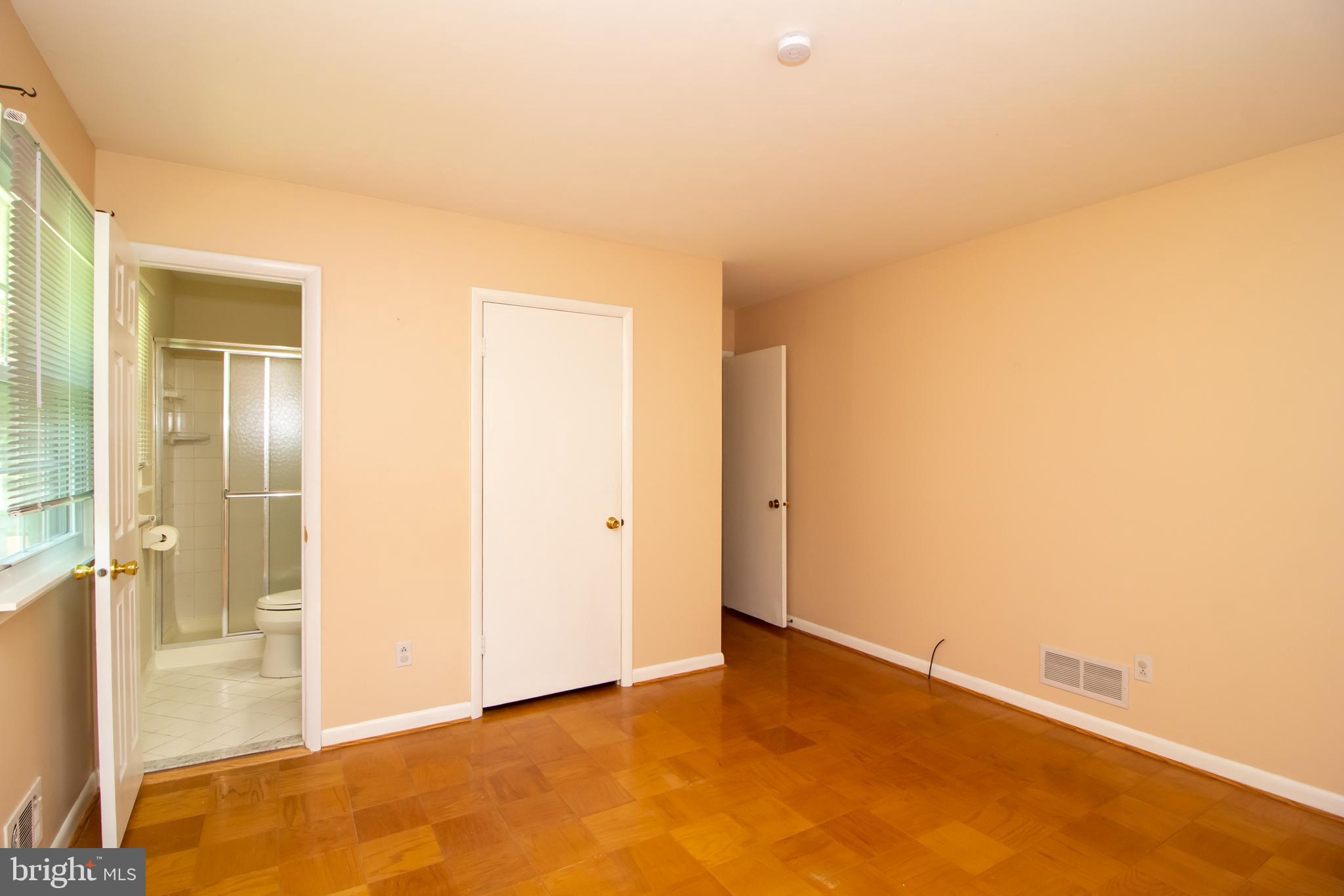 GWYNN ACRES - Residential