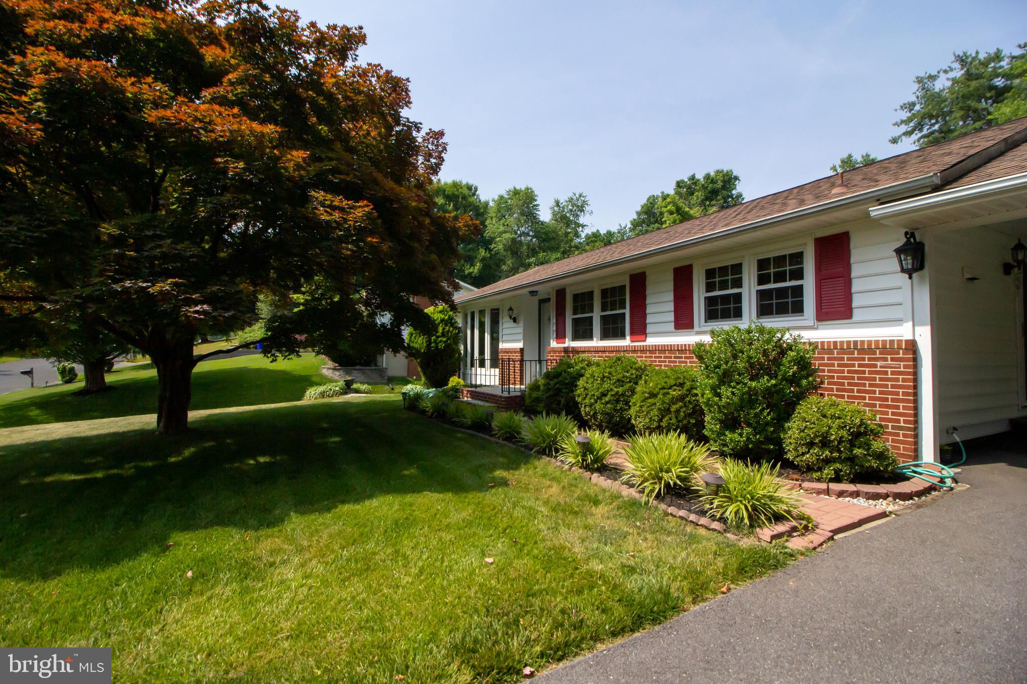 GWYNN ACRES - Residential