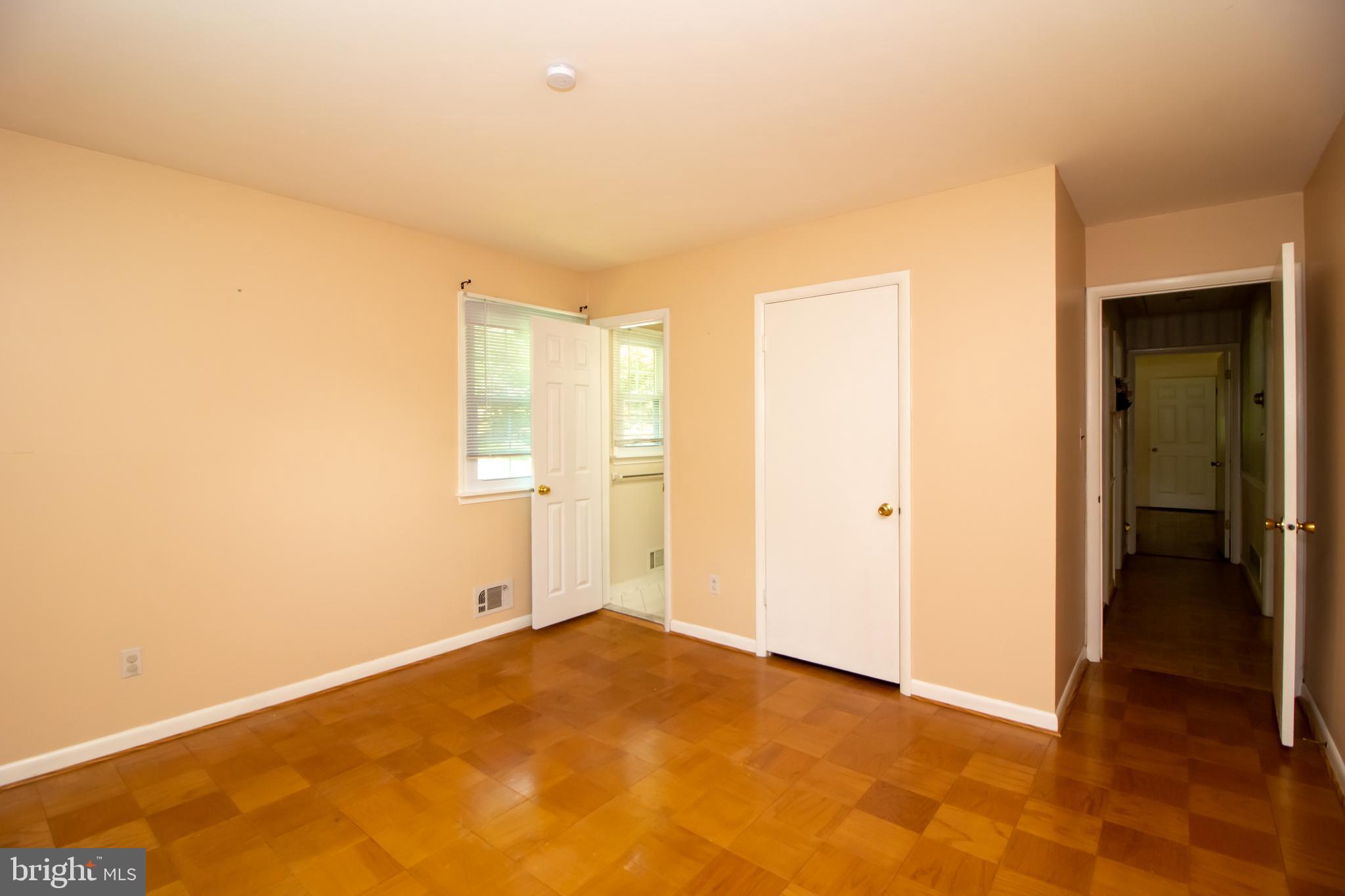 GWYNN ACRES - Residential