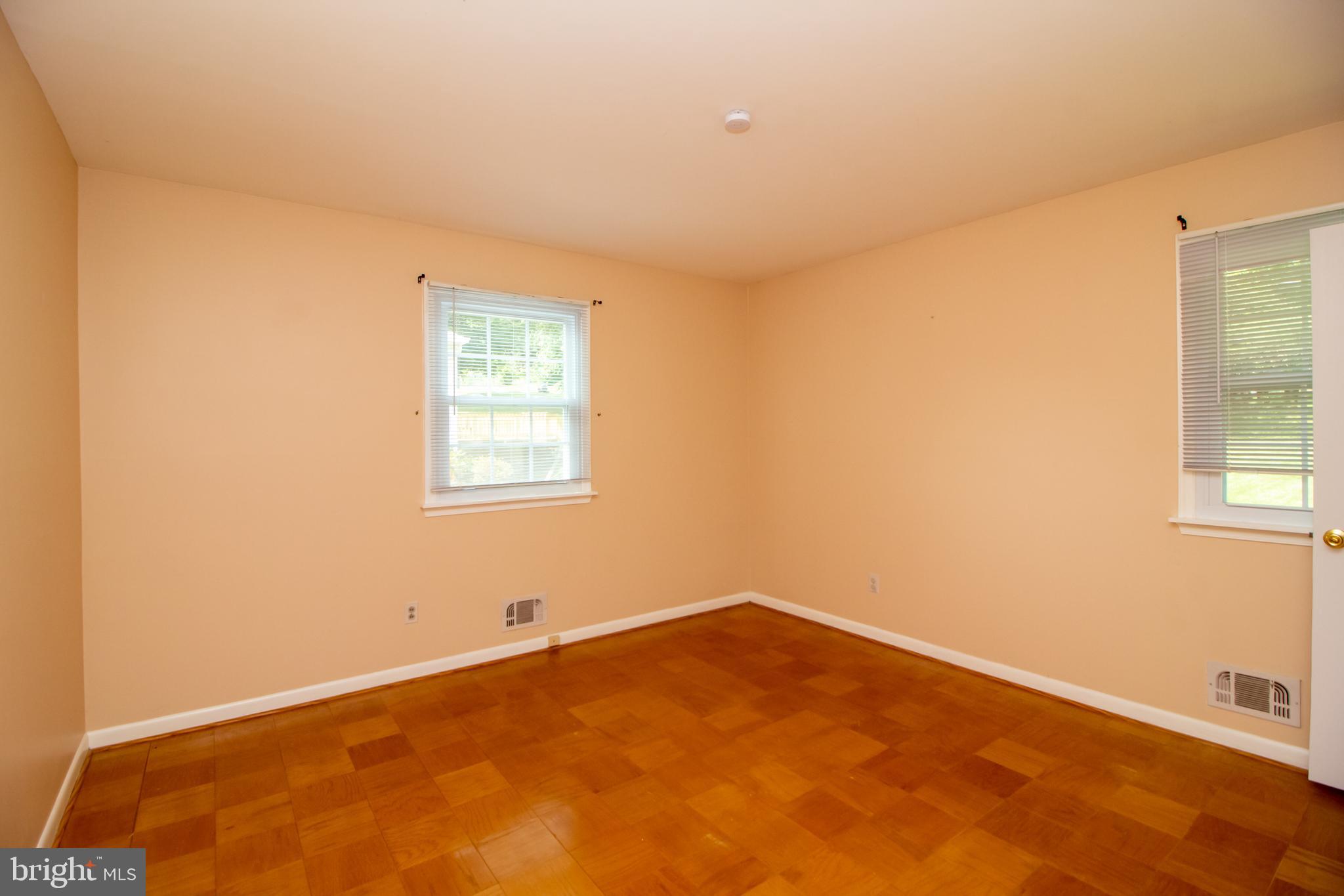 GWYNN ACRES - Residential