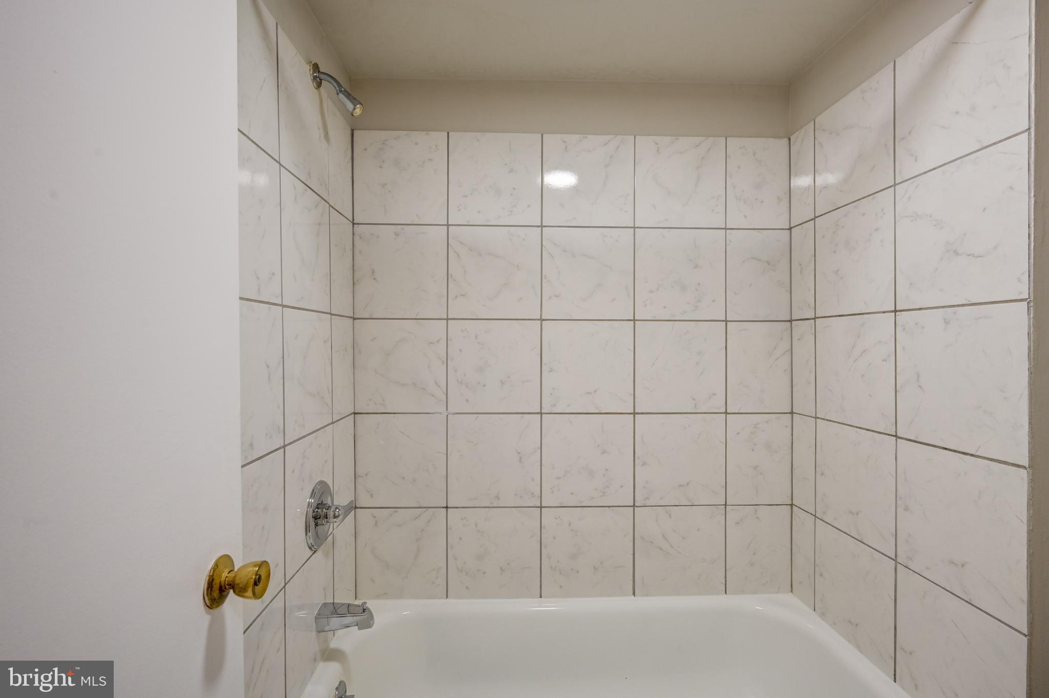 RUNNING BROOK - Residential