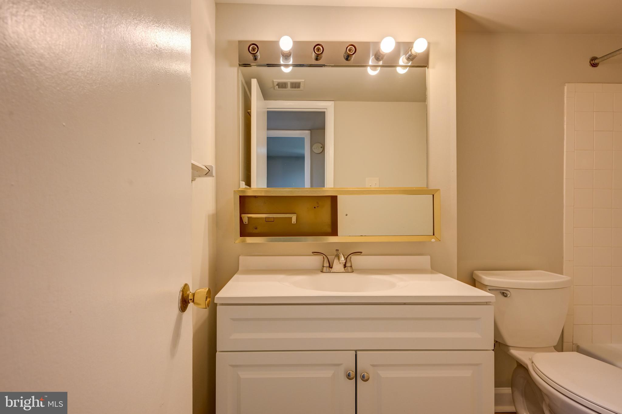 RUNNING BROOK - Residential