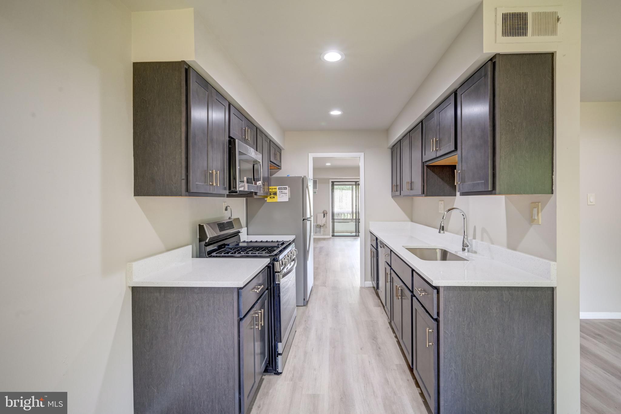 RUNNING BROOK - Residential