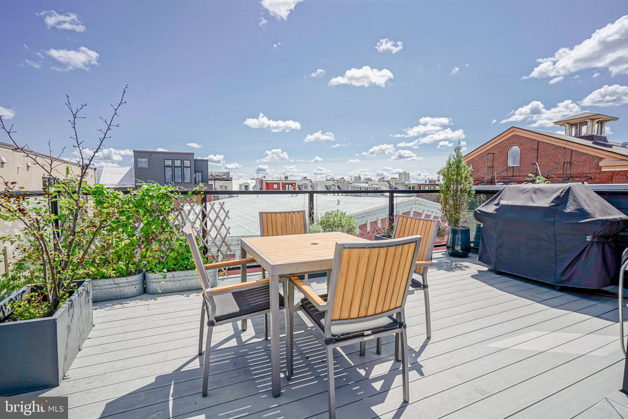 BELLA VISTA - Residential