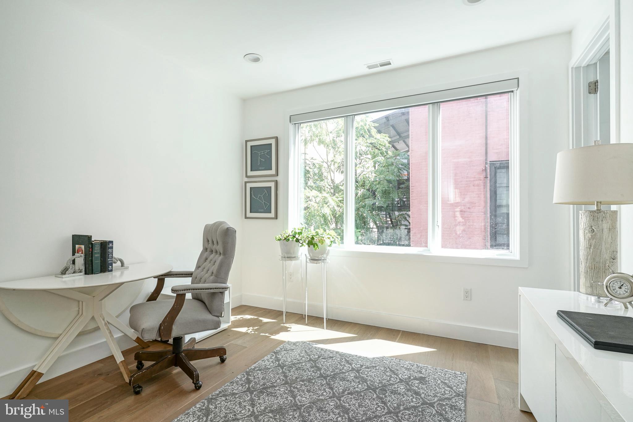 BELLA VISTA - Residential