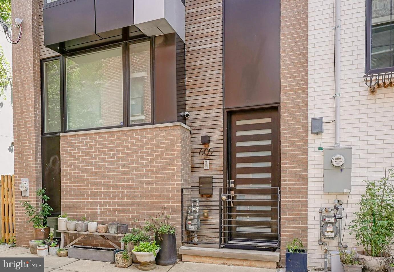 BELLA VISTA - Residential