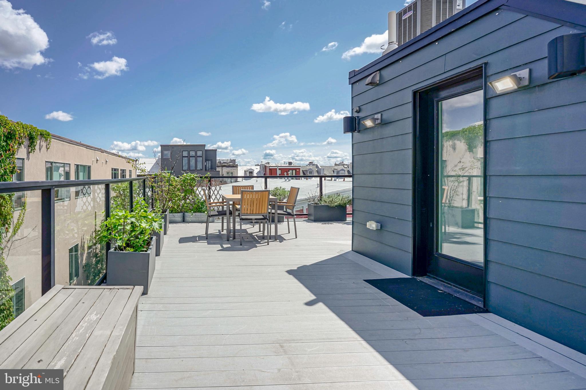 BELLA VISTA - Residential