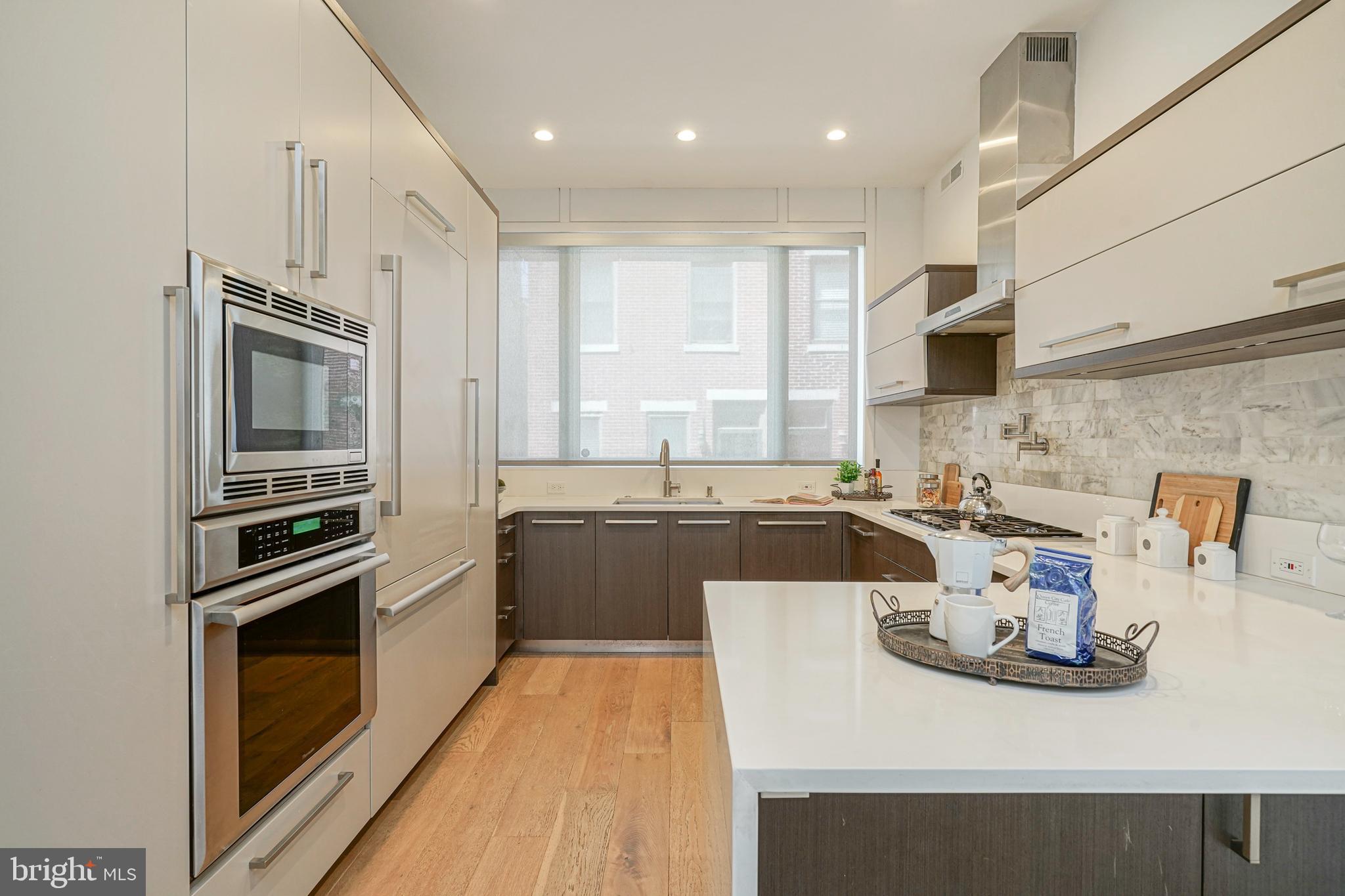 BELLA VISTA - Residential