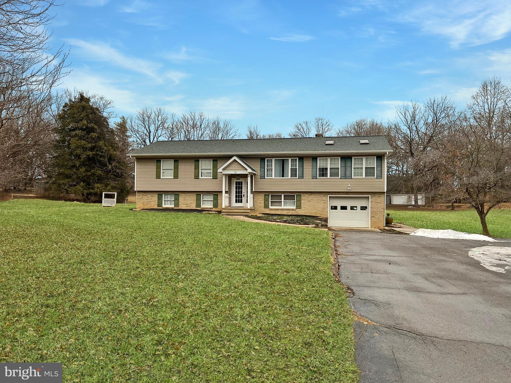 LEDGE LOWE ESTATES - Residential