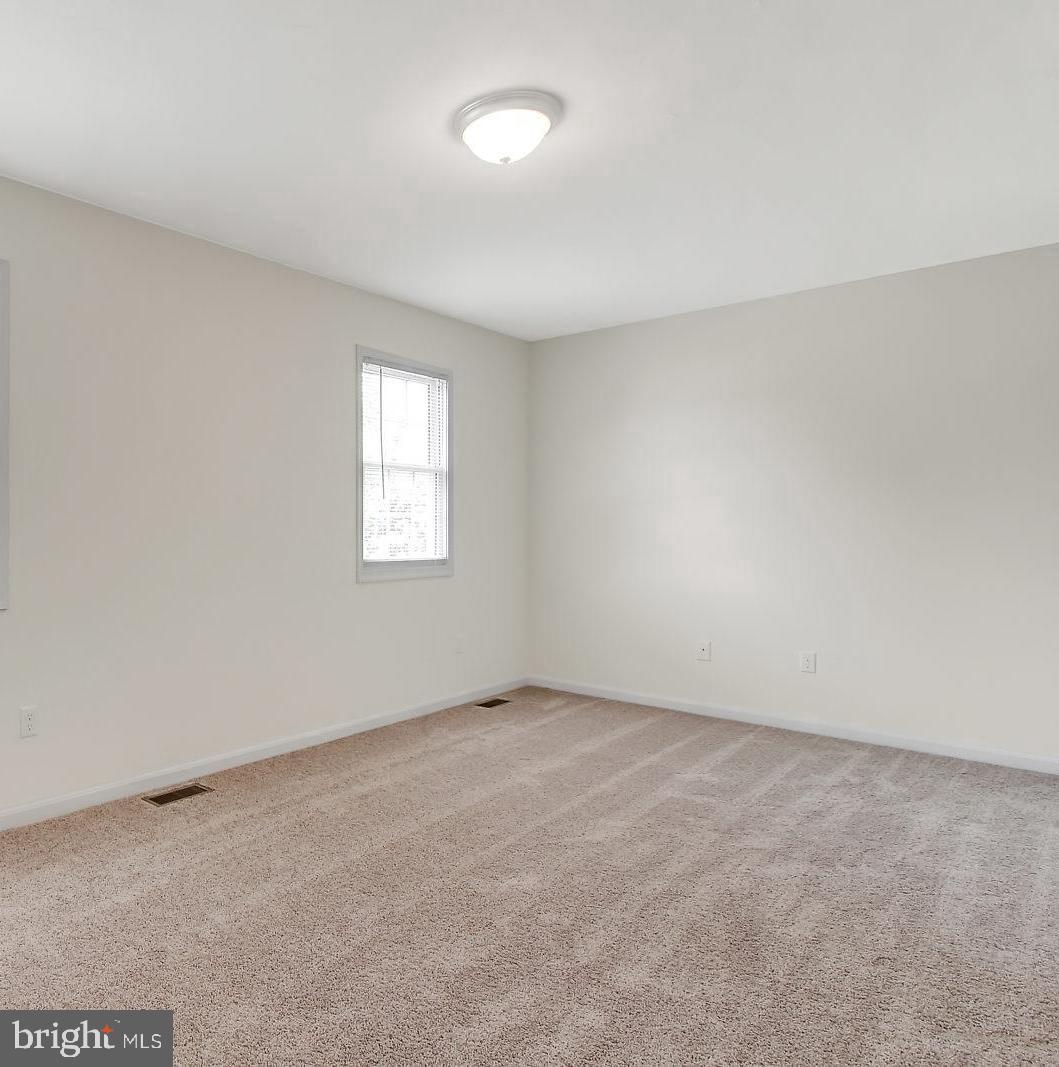 GRACE AVENUE - Residential Lease