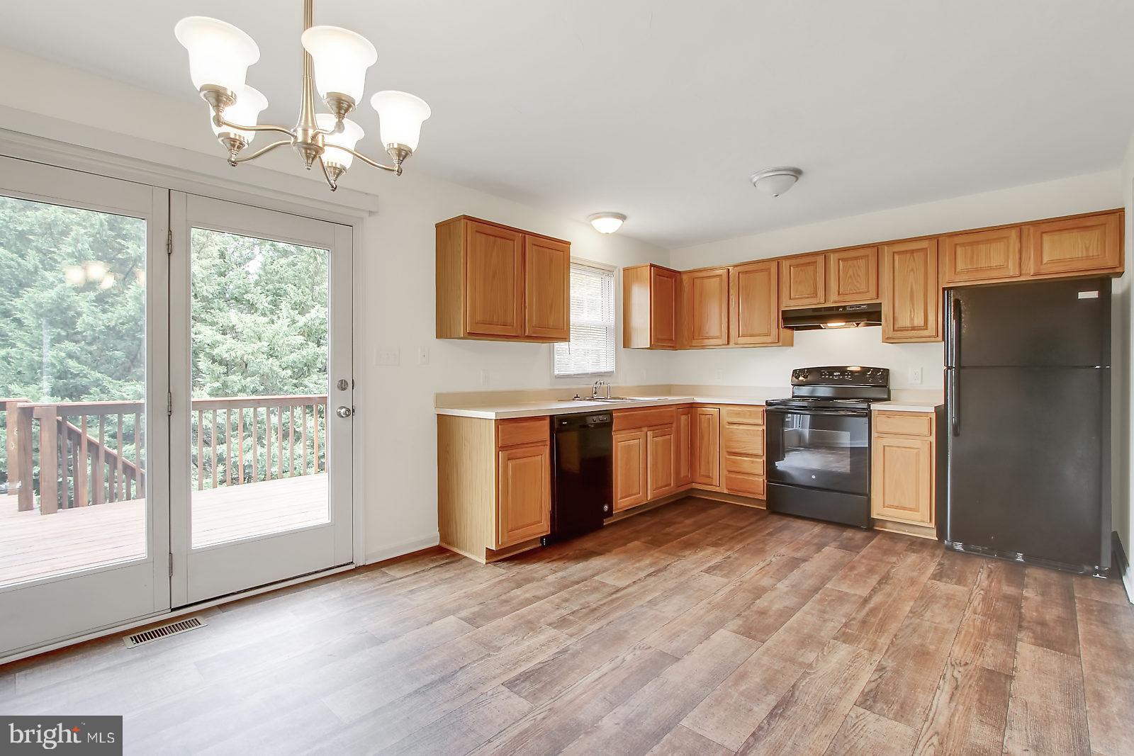 GRACE AVENUE - Residential Lease